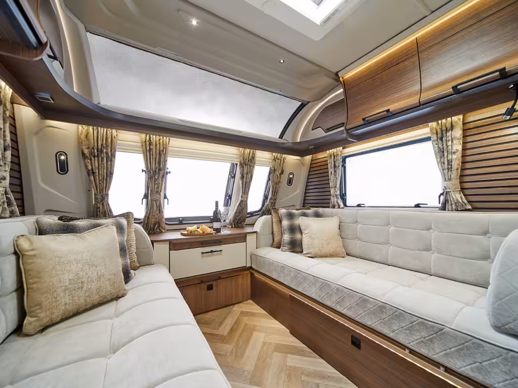 Lusso III 3